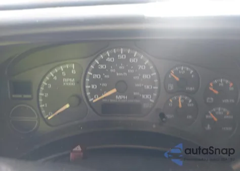 2002 Chevrolet Avalanche 1500 z USA, uszkodzony, nr VIN 3GNEK13T72G117446